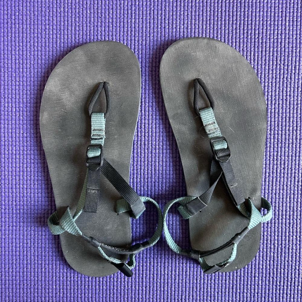 Bedrock Minimalist Classic LT Sandals